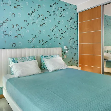 Appartement Dfm Happy Days D -