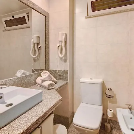 Dfm Happy Days D - Funchal (Madeira)