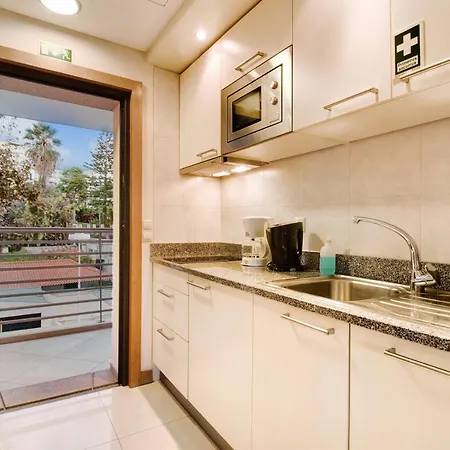 Dfm Happy Days D - Funchal